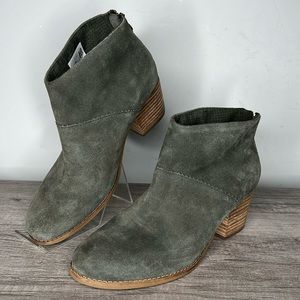 Toms  Leila Green Suede Leather Ankle Block Heel Boots size 7.5